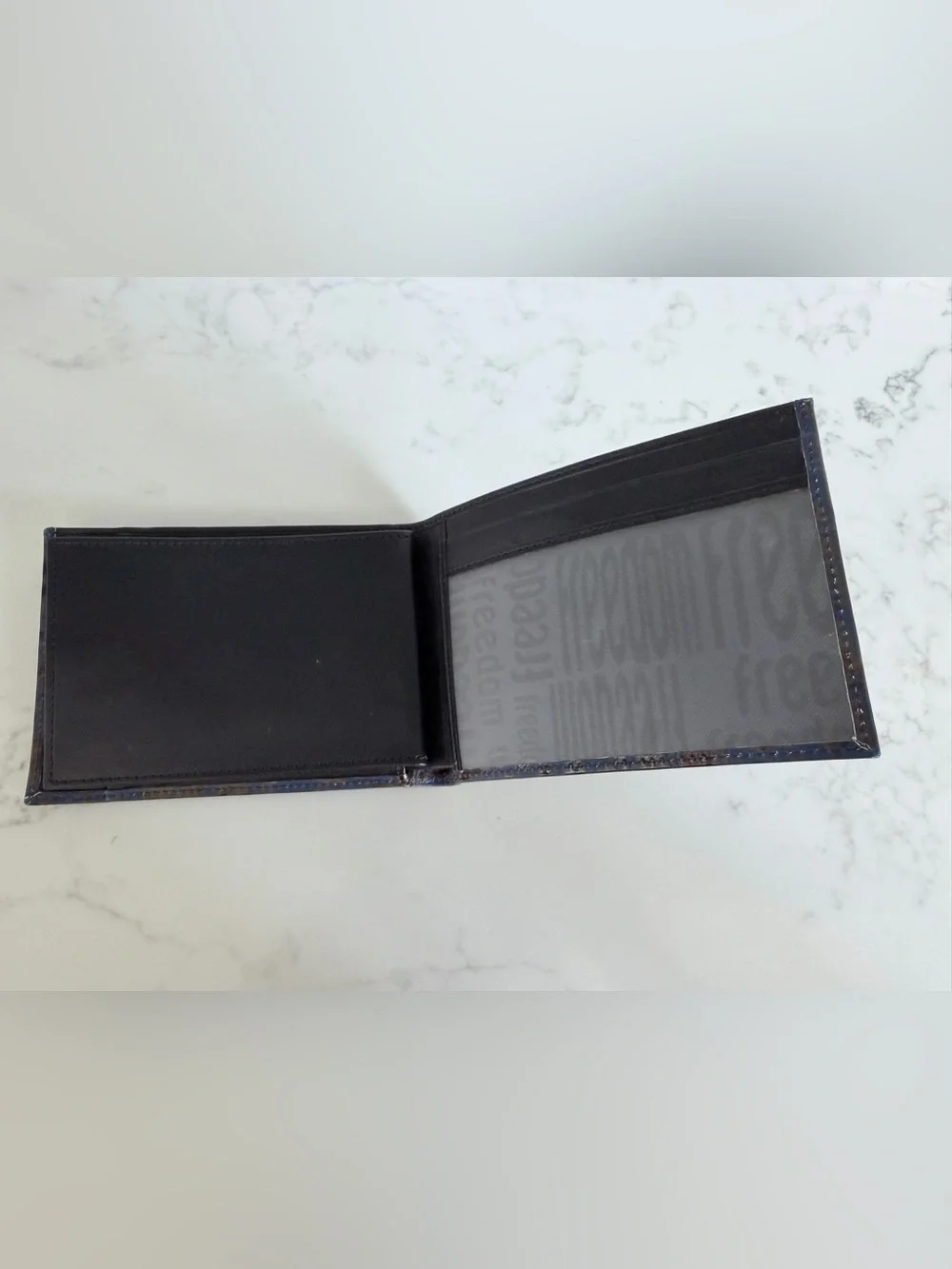 Vintage Men’s Roberto Cavalli Freedom Blue Crocodile Leather Bi-Fold Wallet